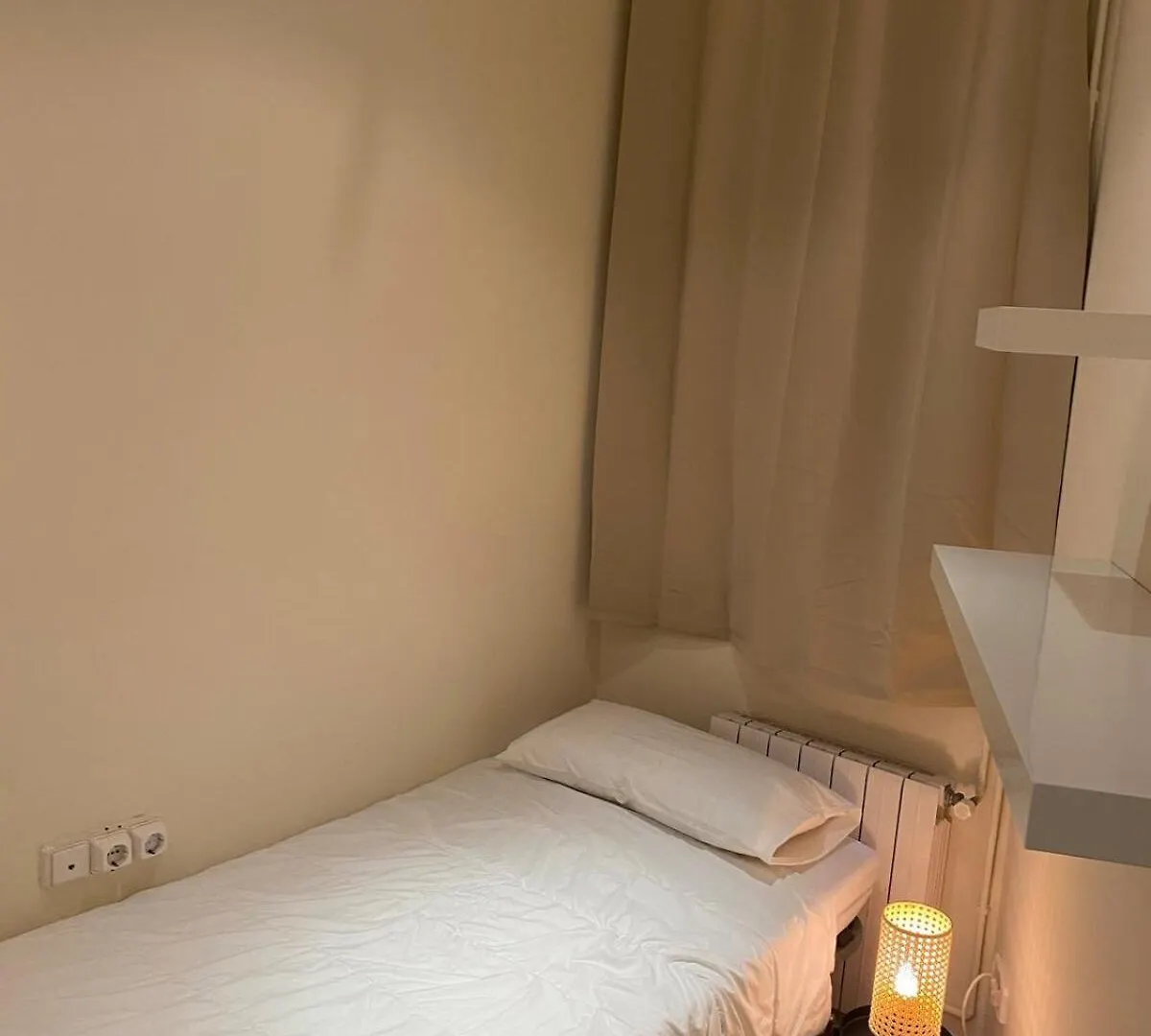 Centro Example Apartment Barcelona Spain